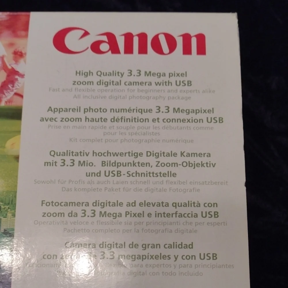 Canon PowerShot S20 Camera in Silver